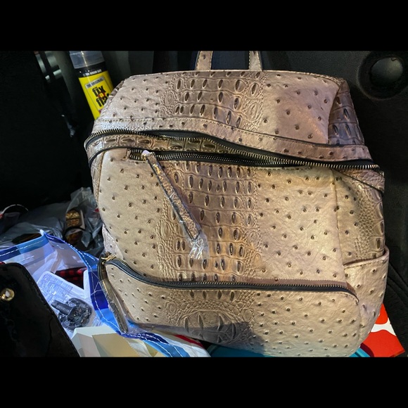 Brown backpack - Picture 2 of 2